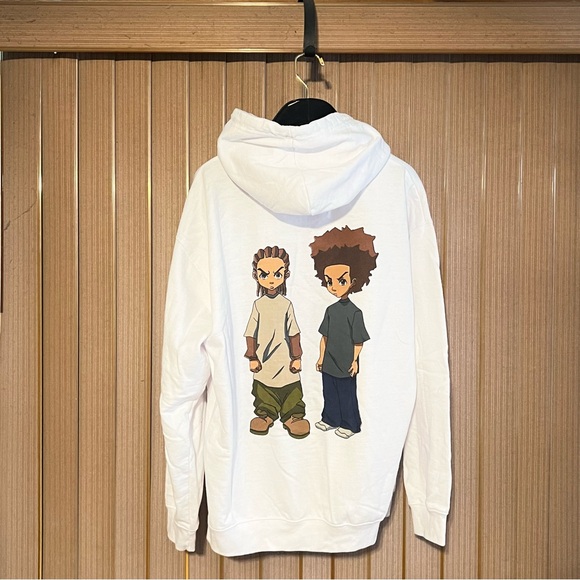 Anime Character Retro City Style White Men’s Hoodie Size Large in White - Picture 1 of 3